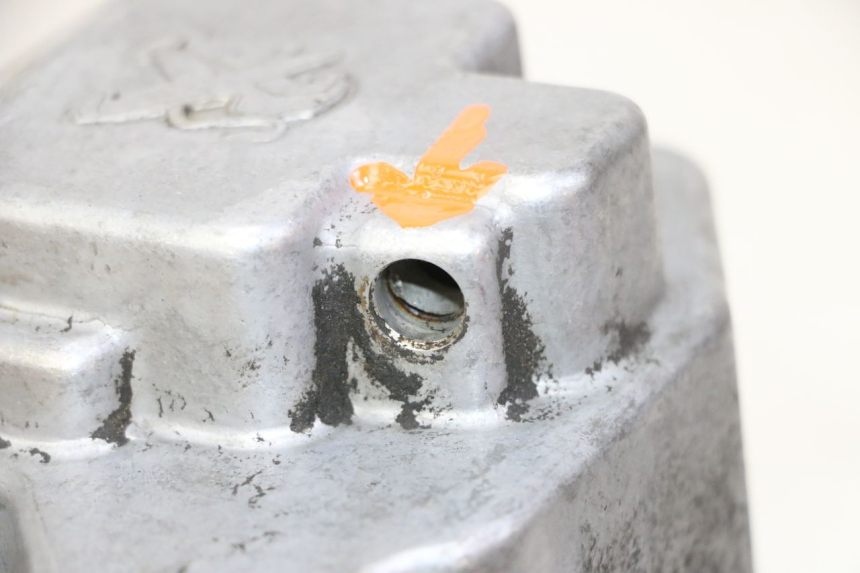 photo de CULASSE PEUGEOT SATELIS 125 (2013 - 2018) - Gros plan technique