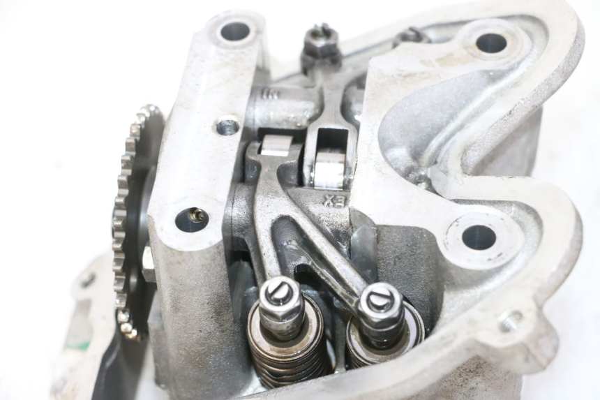 photo de CULASSE PEUGEOT SATELIS 125 (2013 - 2018) - Marquages et références