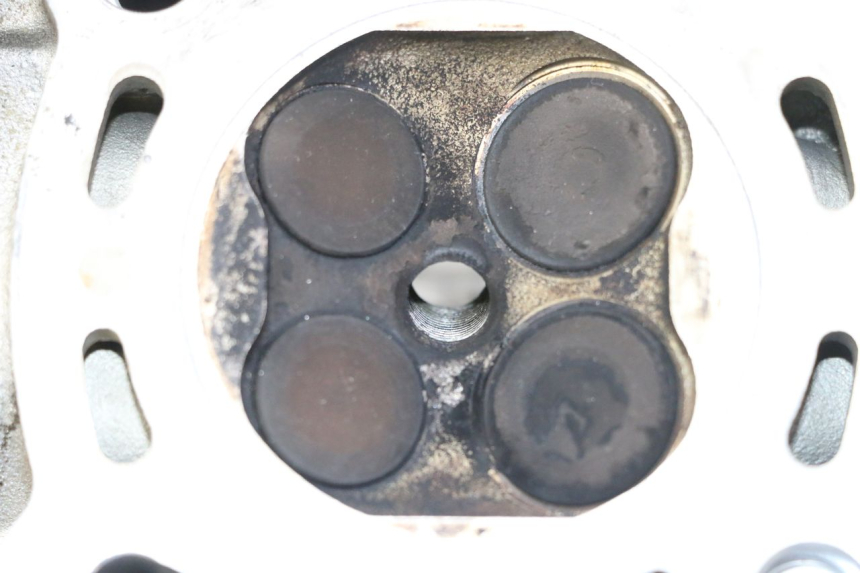 photo de CULASSE PEUGEOT SATELIS 125 (2013 - 2018) - Photo complémentaire