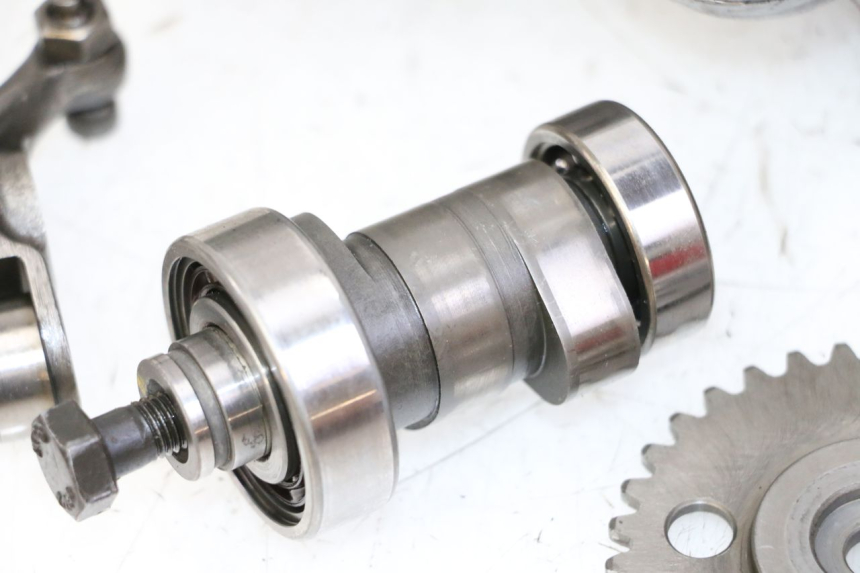 photo de CULASSE PEUGEOT SATELIS 125 (2013 - 2018) - Vue d’ensemble