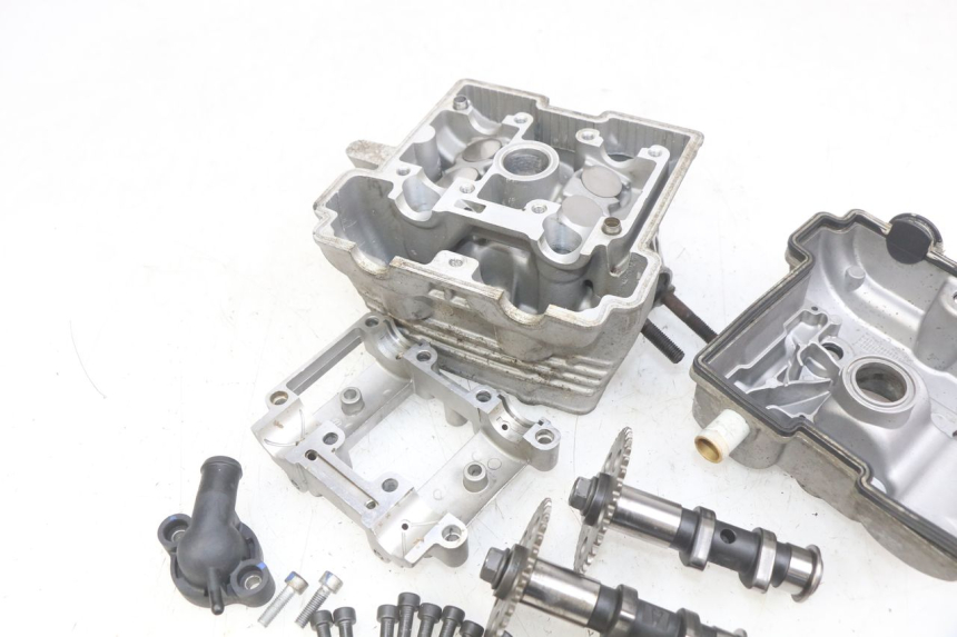 photo de CULASSE APRILIA SCARABEO LIGHT 125 (2007 - 2011) - Angle alternatif