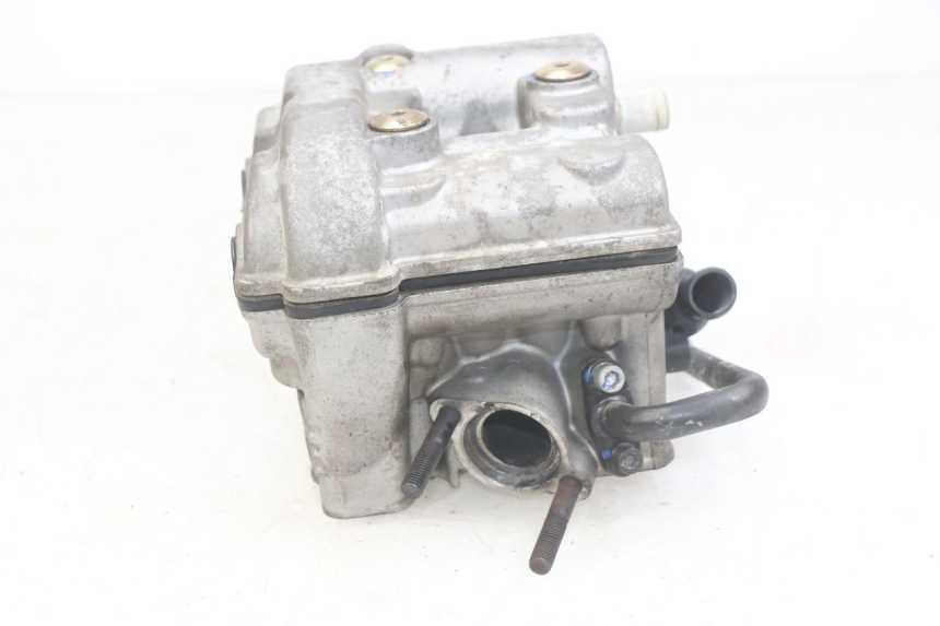 photo de CULASSE APRILIA SCARABEO LIGHT 125 (2007 - 2011) - État de surface