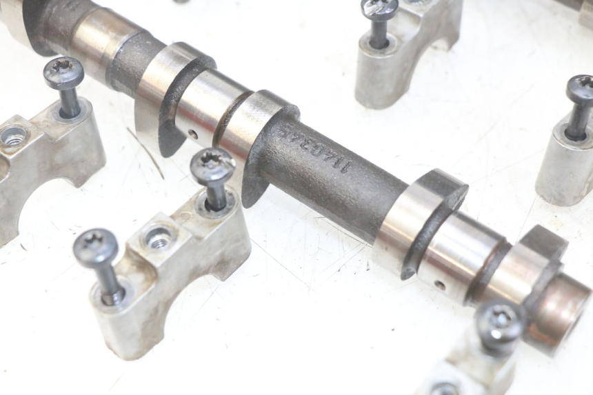 photo de CULASSE TRIUMPH SPRINT ST 955 (1999 - 2001) - Vue produit