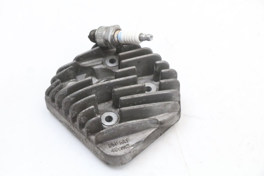 photo de CULASSE PEUGEOT STREETZONE 2T 50 (2014 - 2019) - Gros plan technique