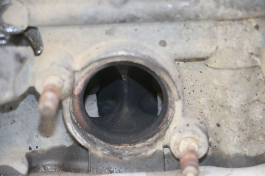 photo de CULASSE YAMAHA TDM ABS 900 (2002 - 2014) - Zoom composants