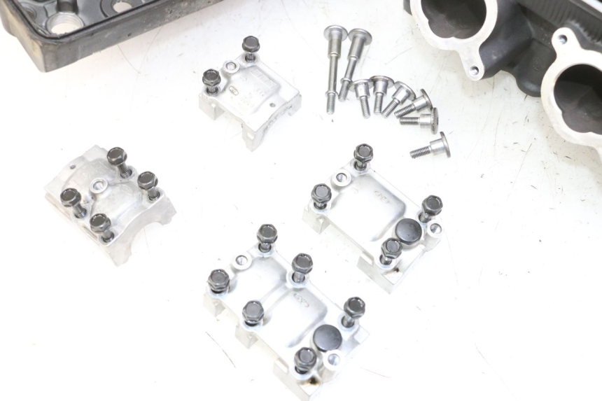 photo de CULASSE YAMAHA TDM ABS 900 (2002 - 2014) - Inspection visuelle