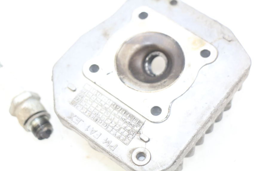 photo de CULASSE PEUGEOT TKR TREKKER FURIOUS 50 (2005 - 2014) - Détail de la pièce