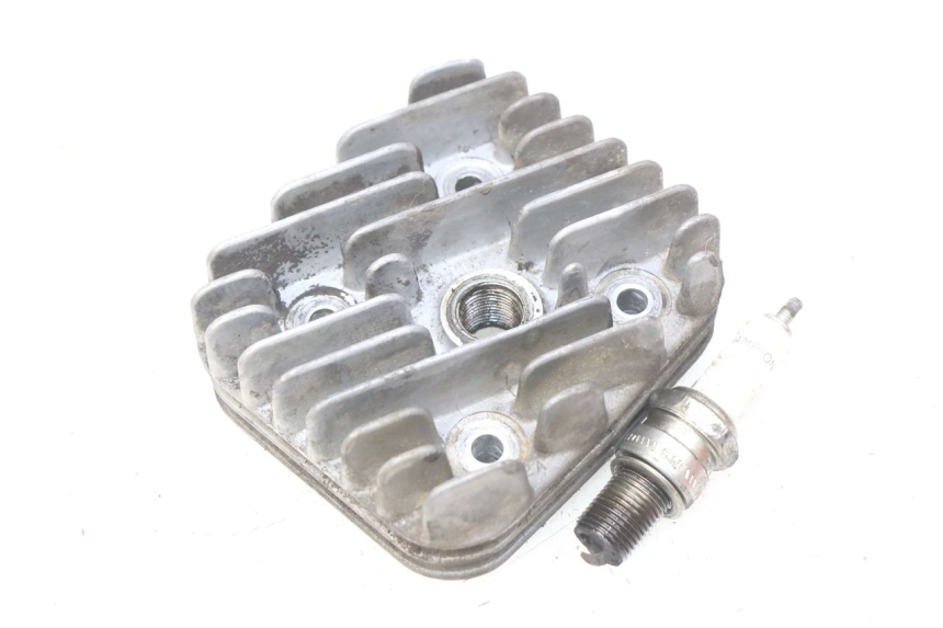 photo de CULASSE PIAGGIO TYPHOON 50 (1993 - 1999) - Gros plan technique