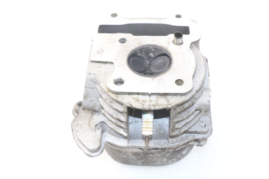 photo de CULASSE PEUGEOT V-CLIC VCLIC 50 (2007 - 2013) - Détail de la pièce