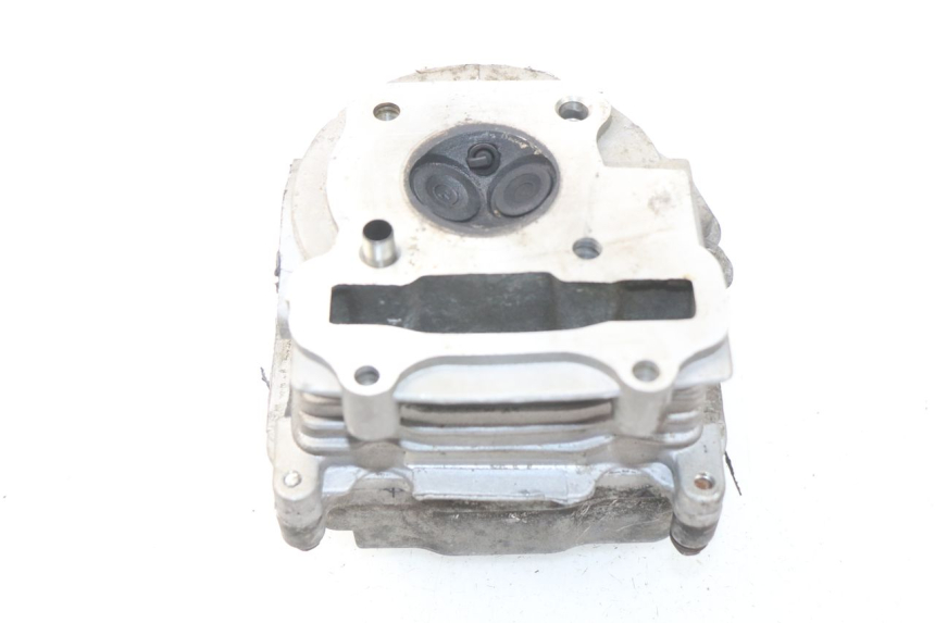 photo de CULASSE PEUGEOT V-CLIC VCLIC 50 (2007 - 2013) - Autre angle de vue