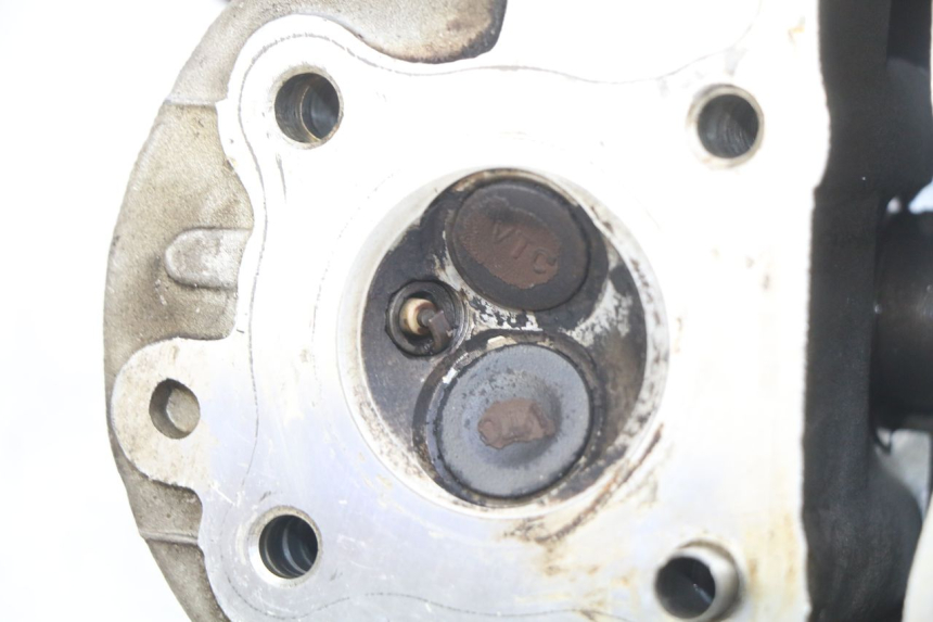 photo de CULASSE PEUGEOT V-CLIC VCLIC 50 (2007 - 2013) - Autre angle de vue