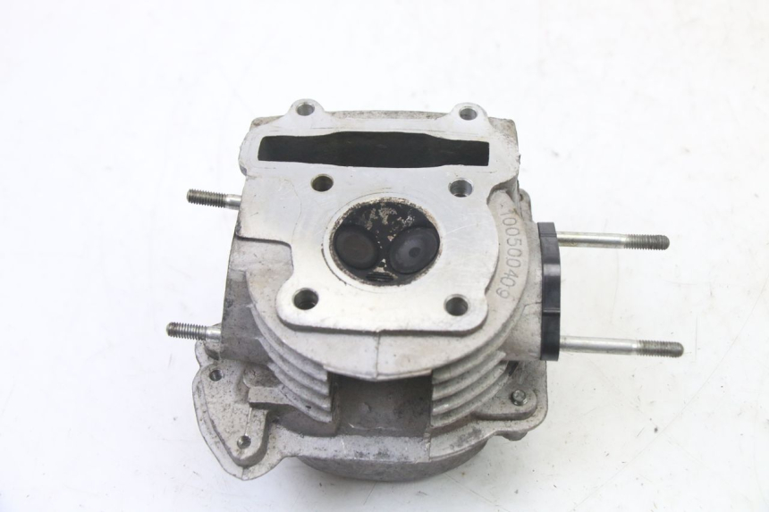 photo de CULASSE PEUGEOT V-CLIC VCLIC 50 (2007 - 2013) - Gros plan technique