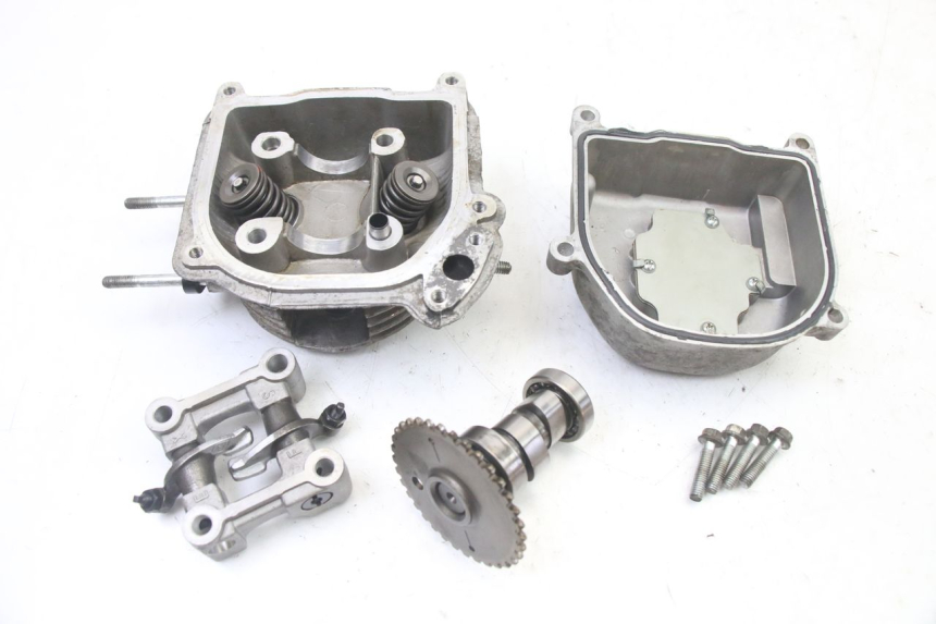 photo de CULASSE PEUGEOT V-CLIC VCLIC 50 (2007 - 2013) - Points de fixation