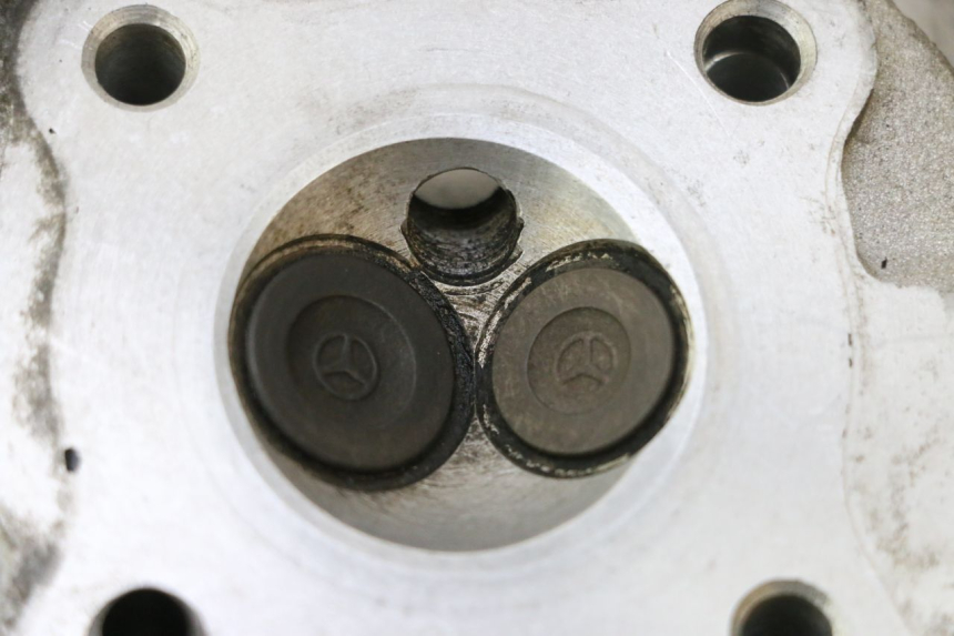 photo de CULASSE PEUGEOT V-CLIC VCLIC 50 (2007 - 2013) - Focus structure