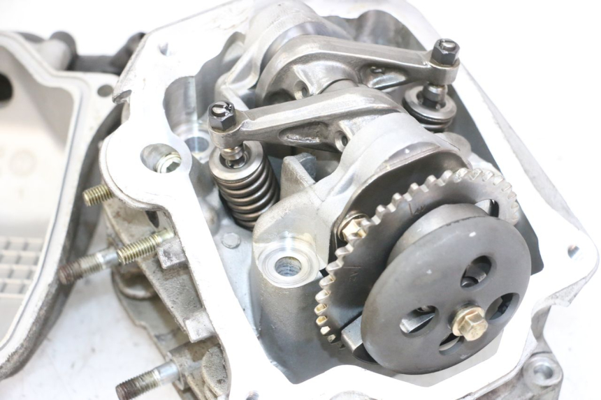 photo de CULASSE PIAGGIO VESPA LX 150 (2005 - 2013) - Angle alternatif