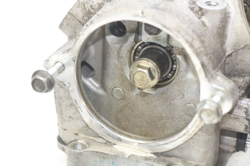 photo de CULASSE PEUGEOT VIVACITY NEW 4T 50 (2008 - 2017) - État de surface