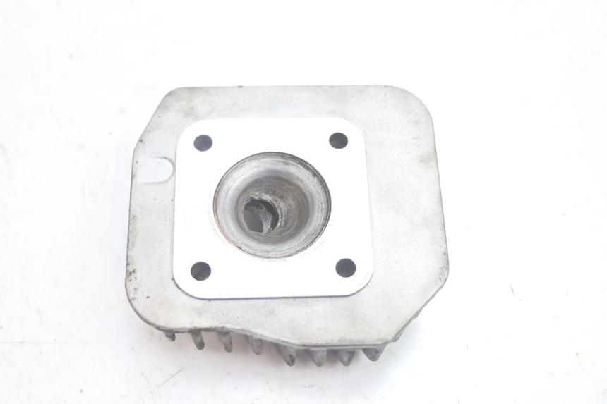 photo de CULASSE PEUGEOT VIVACITY 50 (1998 - 2003) - Autre angle de vue