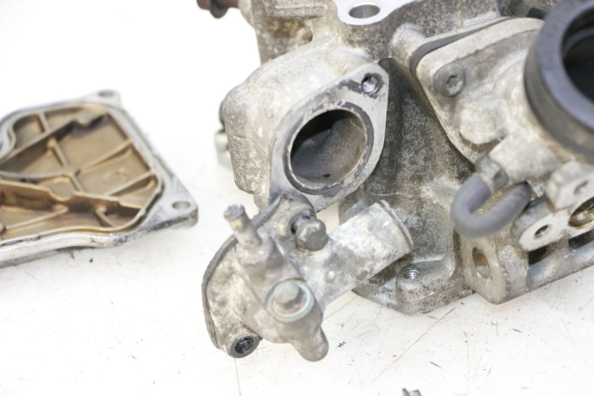 photo de CULASSE YAMAHA X-MAX XMAX 125 (2010 - 2013) - Zoom composants