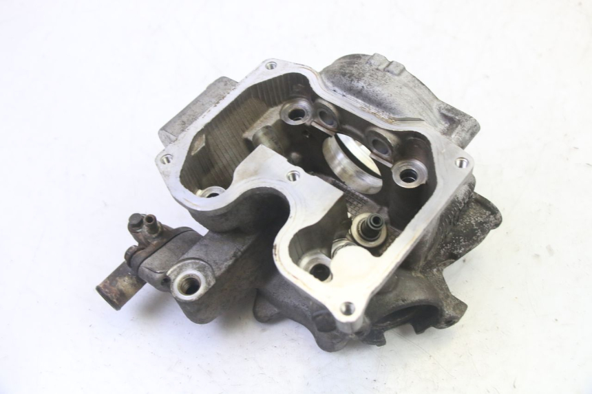 photo de CULASSE YAMAHA X-MAX XMAX 125 (2010 - 2013) - Gros plan technique