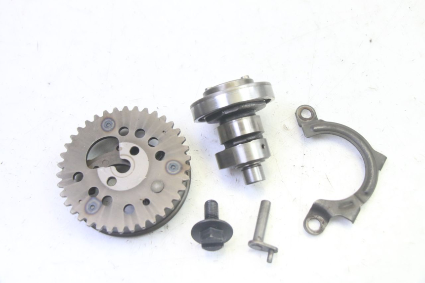 photo de CULASSE YAMAHA X-MAX XMAX 125 (2010 - 2013) - Marquages et références