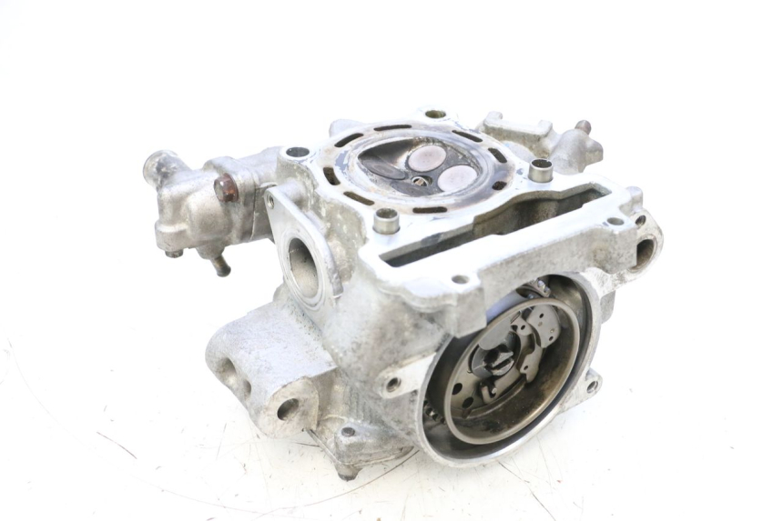 photo de CULASSE YAMAHA X-MAX XMAX 125 (2010 - 2013) - Zoom état d’usage