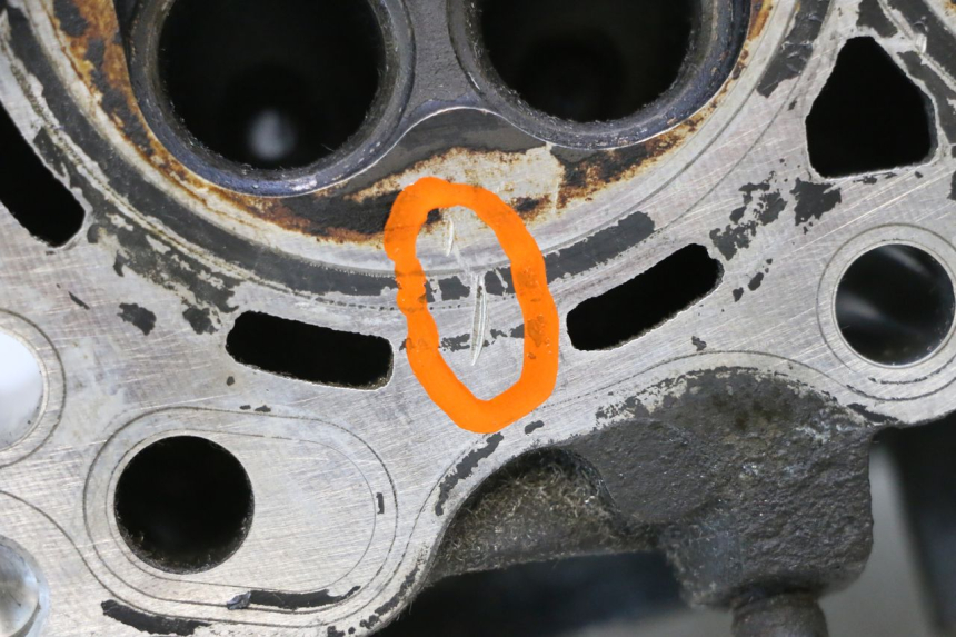 photo de CULASSE YAMAHA XJ6 ABS 600 (2008 - 2016) - Vue produit