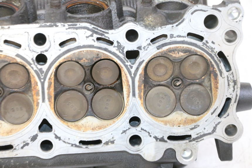 photo de CULASSE YAMAHA XJ6 600 (2008 - 2016) - Angle alternatif