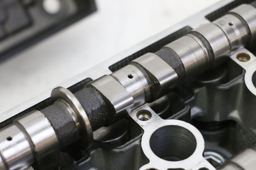 photo de CULASSE YAMAHA XJ6 600 (2008 - 2016) - Marquages et références