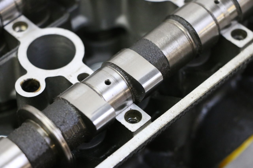 photo de CULASSE YAMAHA XJ6 600 (2008 - 2016) - Zoom composants