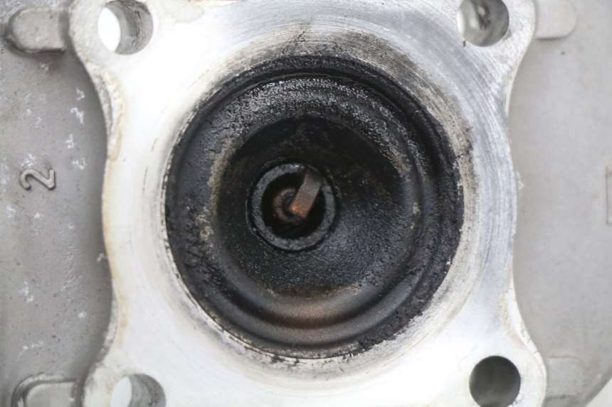 photo de CULASSE YAMAHA YE ZEST 50 (1992 - 1998) - Autre angle de vue