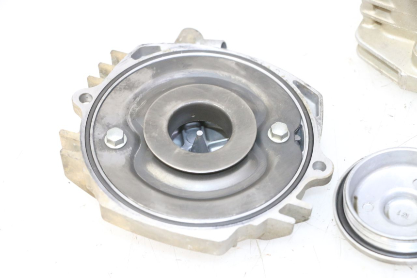 photo de CULASSE YAMAHA YFM R RAPTOR 250 (2008 - 2014) - Vue rapprochée