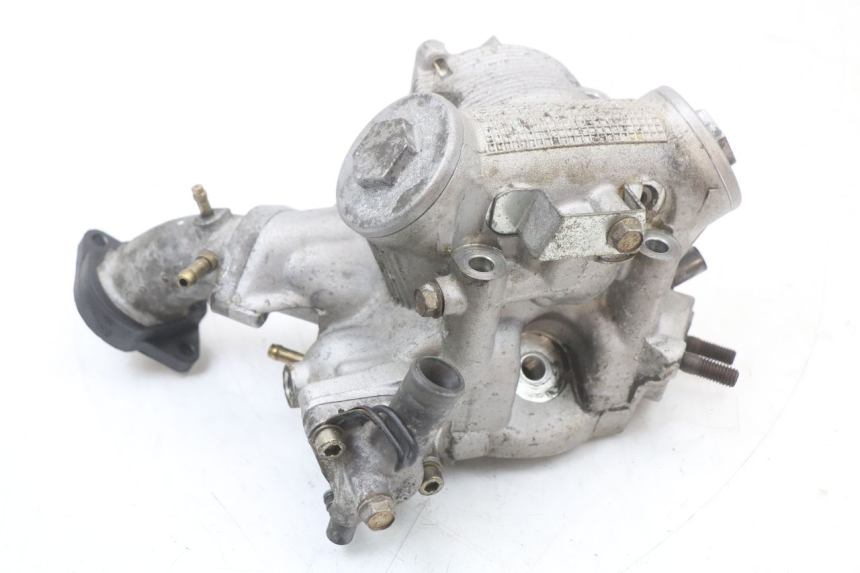 photo de CULASSE YAMAHA YP MAJESTY 125 (2002 - 2006) - Vue principale