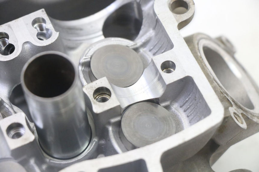 photo de CULASSE YAMAHA YZ-F YZF 250 (2014 - 2018) - Vue principale