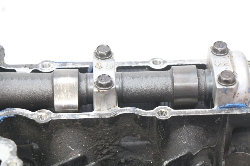 photo de CULASSE KAWASAKI ZR7 ZR-7 S 750 (1999 - 2004) - Zoom qualité