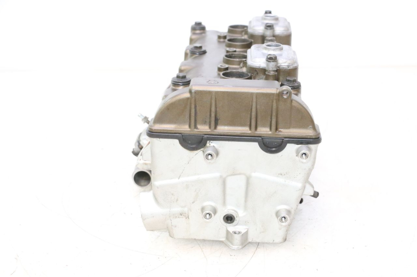 photo de CULASSE KAWASAKI ZX-6R ZX6R 600 (2000 - 2002) - Gros plan technique
