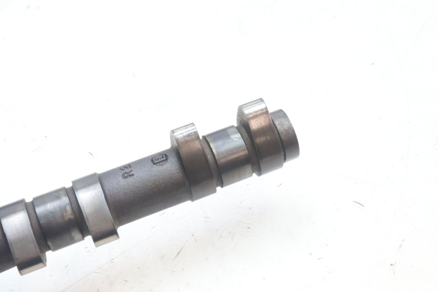 photo de CULASSE KAWASAKI ZZR 600 (1995 - 2004) - Vue rapprochée