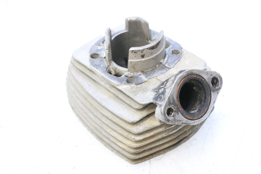 photo de CYLINDRE PEUGEOT 103 SPX CLIP 50 (1989 - 1992) - Gros plan technique