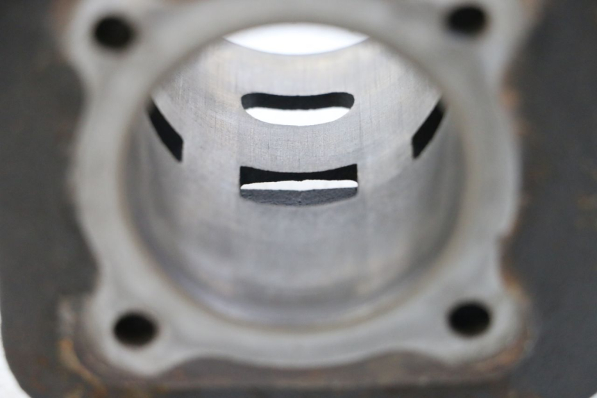 photo de CYLINDRE PEUGEOT BUXY 50 (1993 - 1998) - État de surface