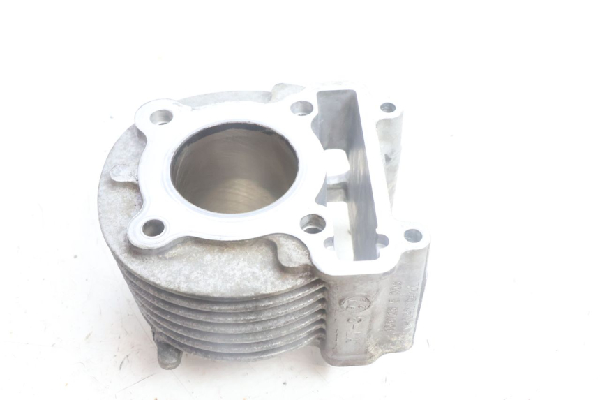 photo de CYLINDRE YAMAHA BW'S BWS 125 (2010 - 2013) - Détail de la pièce