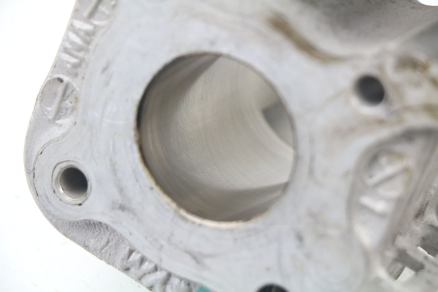 photo de CYLINDRE SYM FIDDLE 3 III 50 (2014 - 2020) - Vue d’ensemble