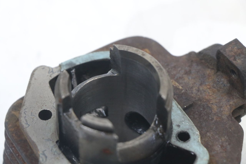 photo de CYLINDRE PEUGEOT LUDIX 50 (2005 - 2007) - Détails caractéristiques