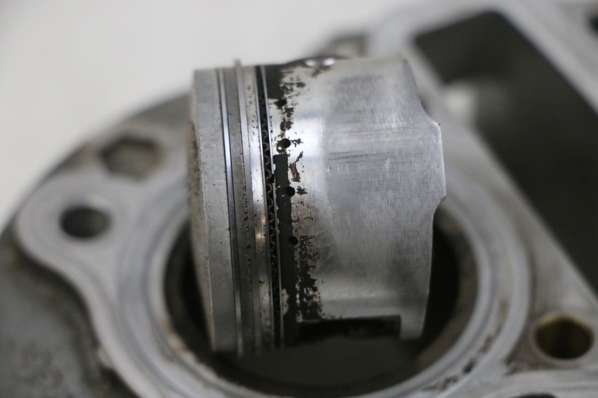 photo de CYLINDRE PISTON KYMCO AGILITY 16+ 4T 50 (2018 - 2023) - Photo complémentaire