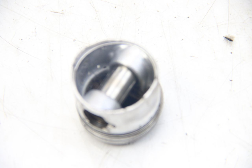 photo de CYLINDRE PISTON KYMCO AGILITY 4T 50 (2005 - 2018) - Gros plan technique