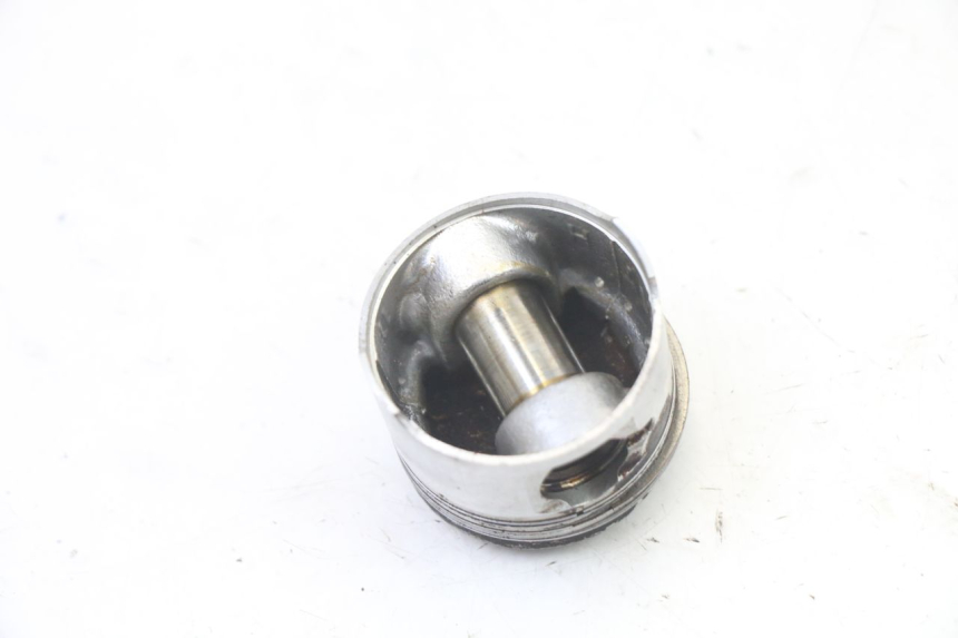 photo de CYLINDRE PISTON KYMCO AGILITY 4T 50 (2018 - 2022) - Inspection visuelle