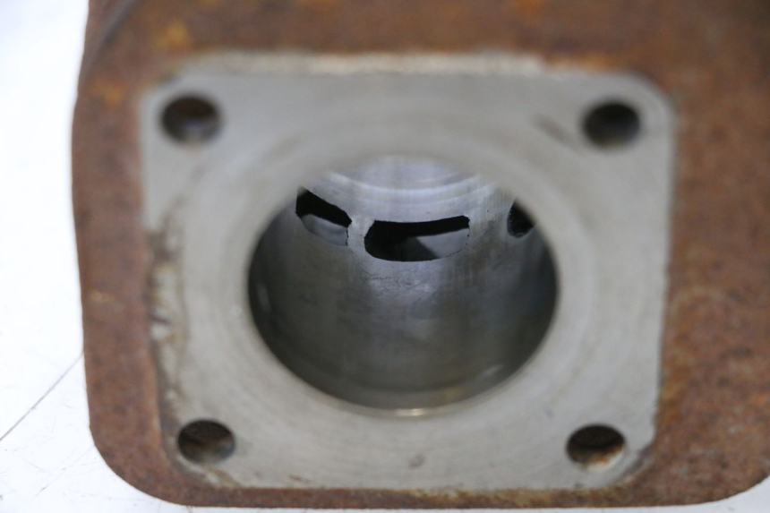 photo de CYLINDRE PISTON KYMCO AGILITY FR 2T 50 (2012 - 2017) - État de surface