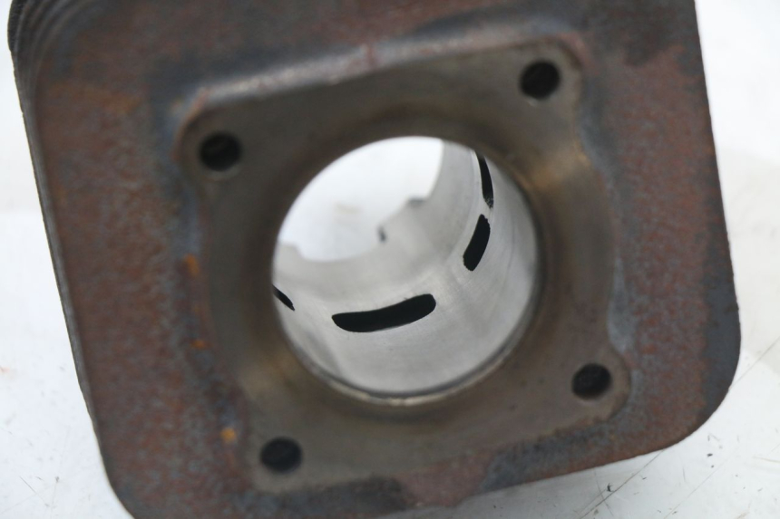 photo de CYLINDRE PISTON APRILIA SR MOTARD 50 (2012 - 2018) - Vue d’ensemble