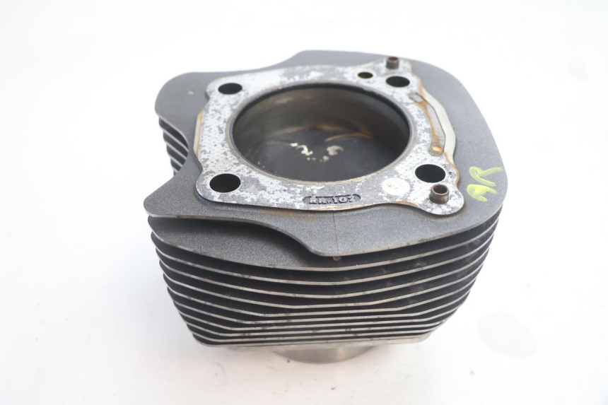 photo de CYLINDRE PISTON ARRIERE HARLEY DAVIDSON ROAD GLIDE FLTRXSE 1920 (2018 - 2022) - Zoom état d’usage