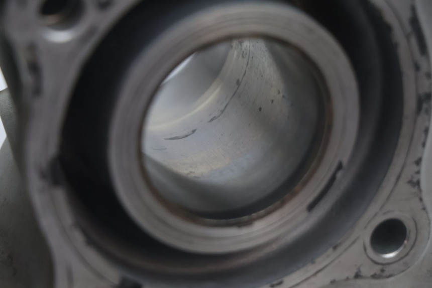 photo de CYLINDRE PISTON ARRIERE HONDA XLV VARADERO 125 (2007 - 2012) - Pièce contrôlée