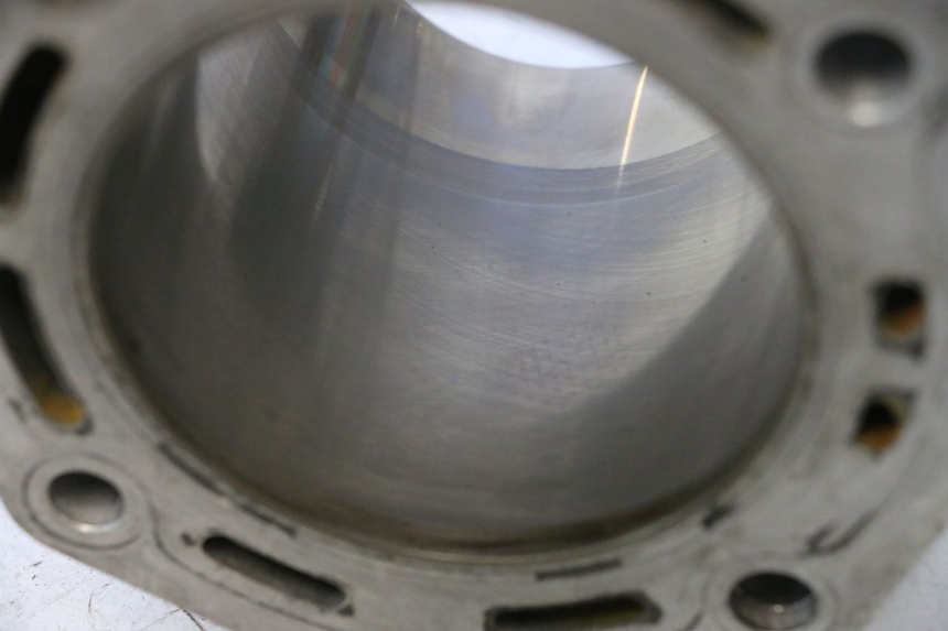 photo de CYLINDRE PISTON AVANT GILERA GP 800 (2007 - 2013) - Marquages et références