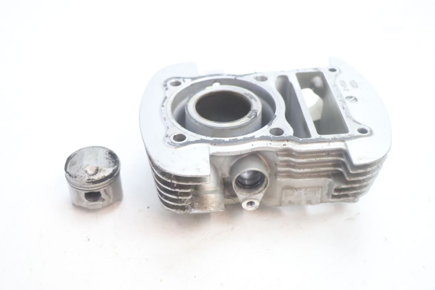 photo de CYLINDRE PISTON AVANT HONDA XLV VARADERO 125 (2007 - 2012) - Détail de la pièce